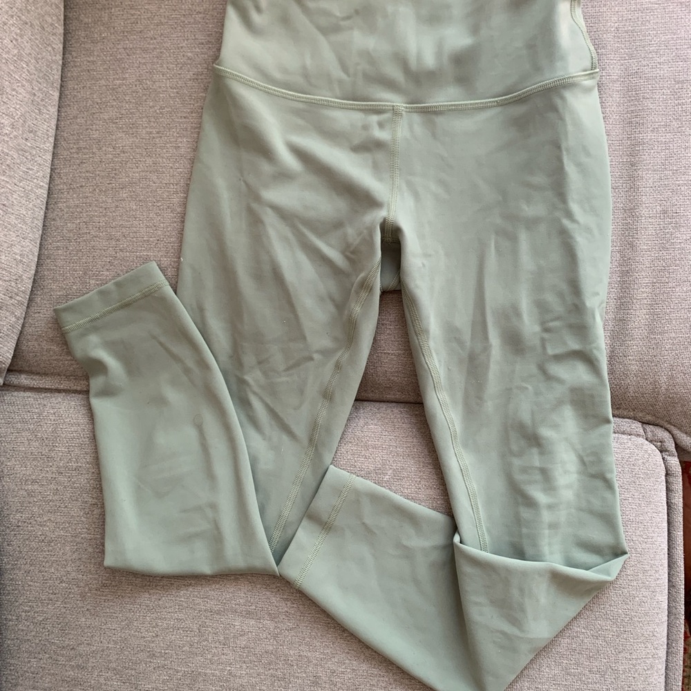 Lululemon pistachio green  Legging